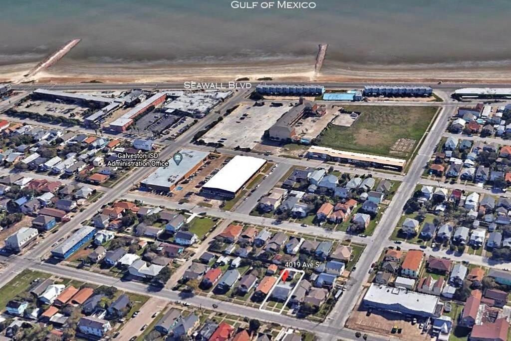 Galveston Escapes - Walk To Beach And Restaurants Exterior foto